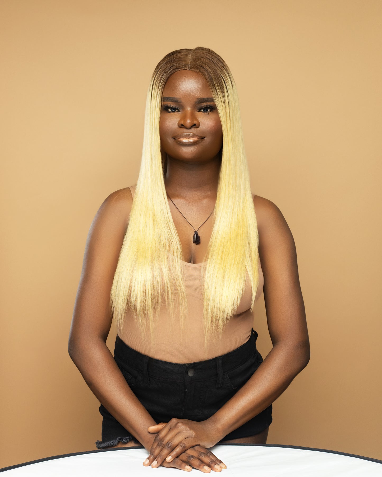 Ruky blonde